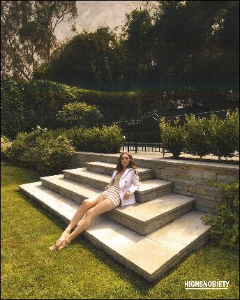 N60qZrsAbkA (1080x1350, 345 kБ...)