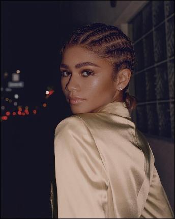 zendaya013 (1080x1350, 130 kБ...)